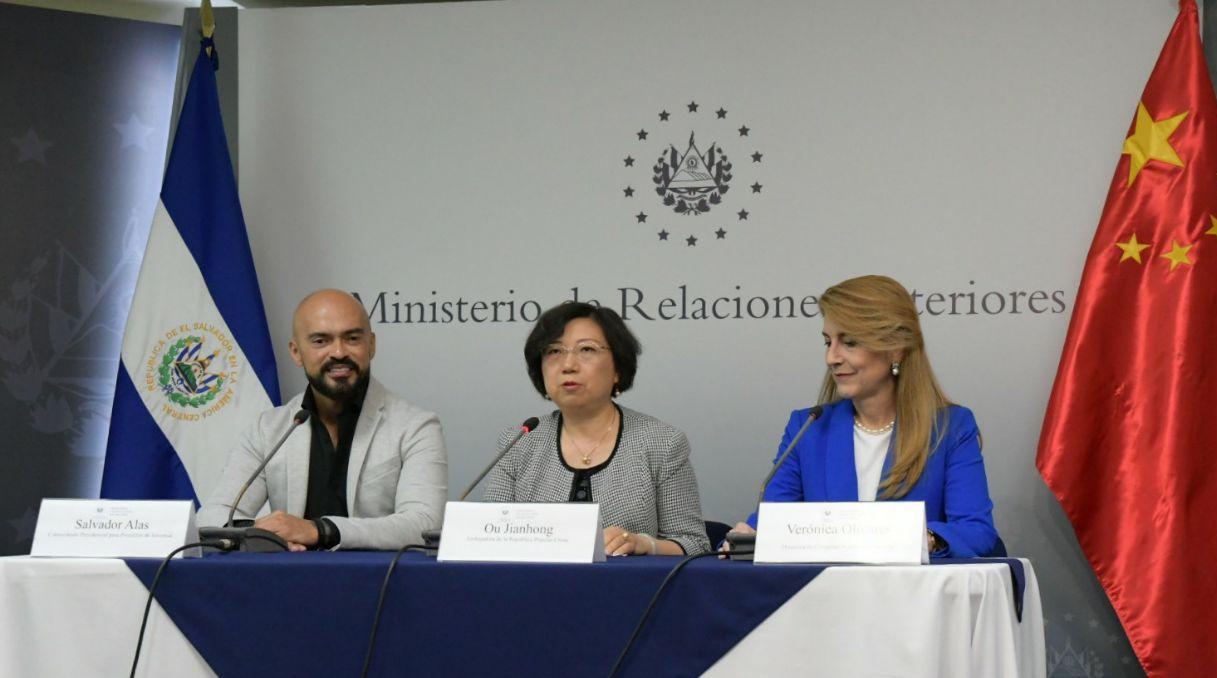 Gobierno lanza convocatoria para que jóvenes se beneficien con becas otorgadas por China gobierno-lanza-convocatoria-para-que-jovenes-se-beneficien-con-becas-otorgadas-por-china